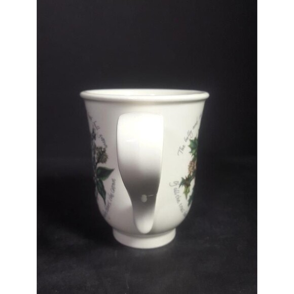 The Holly and The Ivy Christmas mug Portmeirion Christmas dinnerware coffee cup - Picture 5 of 9